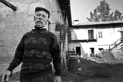 Back to the past. (Portrait to a stranger) by Luca Napoli [lucanapoli.altervista.org]