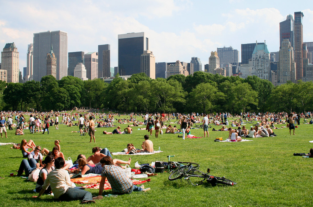Sheep Meadow | The park was FULL of people. Ryan got hit wit… | Flickr