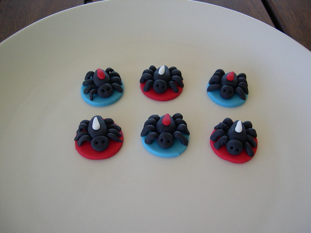 Mossy's masterpiece Spider cupcake toppers