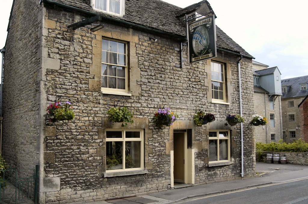 Cirencester, Twelve Bells | Dayoff171 | Flickr