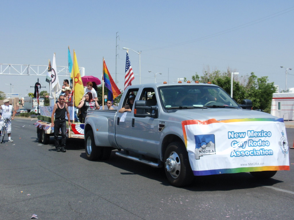 P6110245 | Gay Parade. June 10, 2011. Albuquerque, NM 