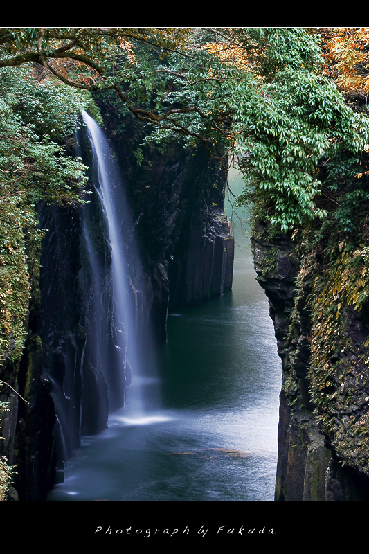 waterfall by Fukuda.