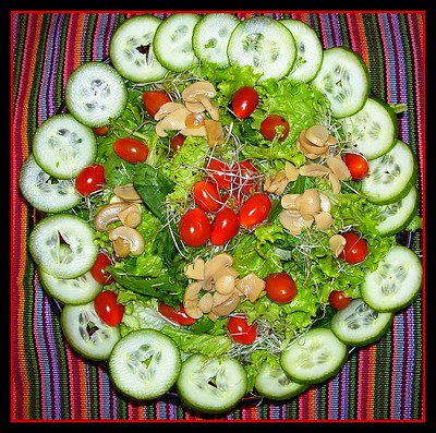 Easy Veggie Tray – (Adorable Turkey) | Jen Schmidt