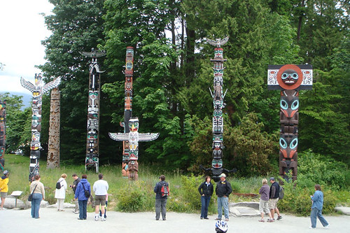 080618.01 Totem Poles, Stanley Park , YVR | kangoyo | Flickr