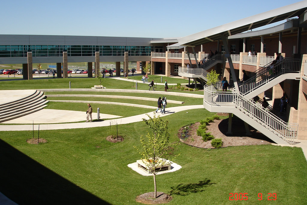 Lee's Summit West High School (MO) | Flickr