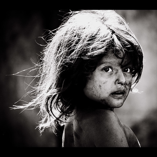 Girl of the garbage dump by gunnisal