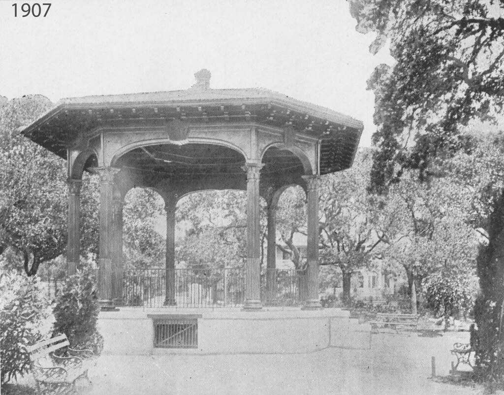 White Point Garden Gazebo And Bandstand From Charleston Ye Flickr