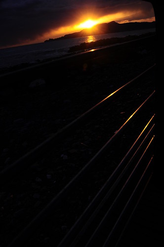 Light coming through the darkness | by ubysideHi,i'mstillalive;)
