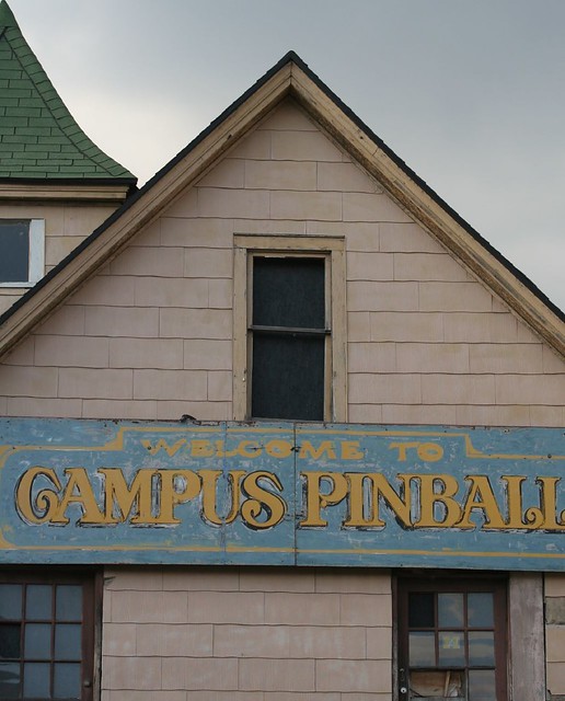campus pinball