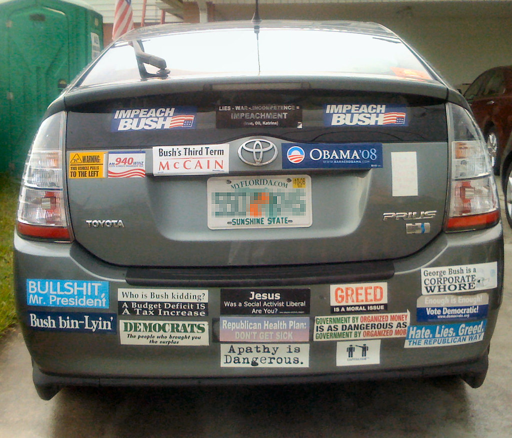 WAVING BARACK OBAMA PRESIDENT OF THE USA WIPER STICKER FOR THE BACK OF YOUR CAR 