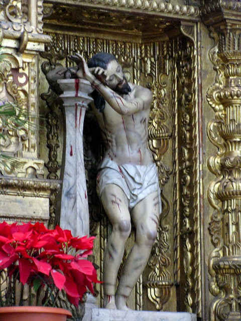 La Flagelación del Señor o Jesús de la Columna, imagen colonial barroca en el retablo de Jesús Nazareno del templo de La Merced, Ciudad de Guatemala.