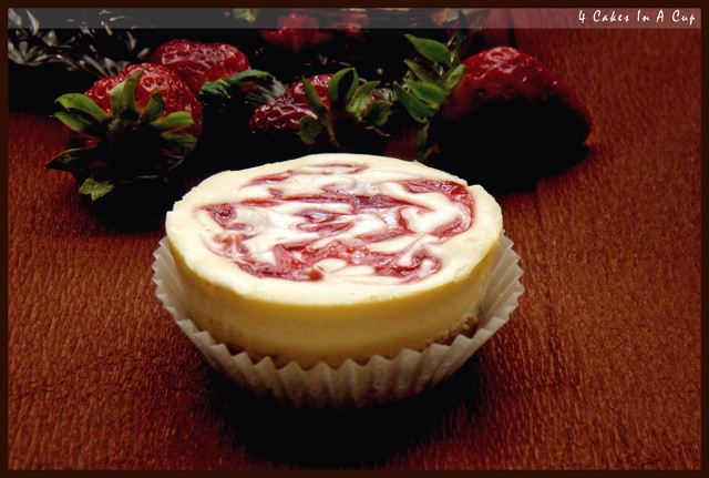 Strawberry Swirl Mini Cheesecake | Easter Desserts Recipes To Make This Year | healthy easter dessert recipes