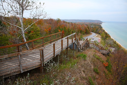 park trip color fall weekend michigan staircase roadside bluffs arcadia m22 canoneos5d canon24105f4lisusm