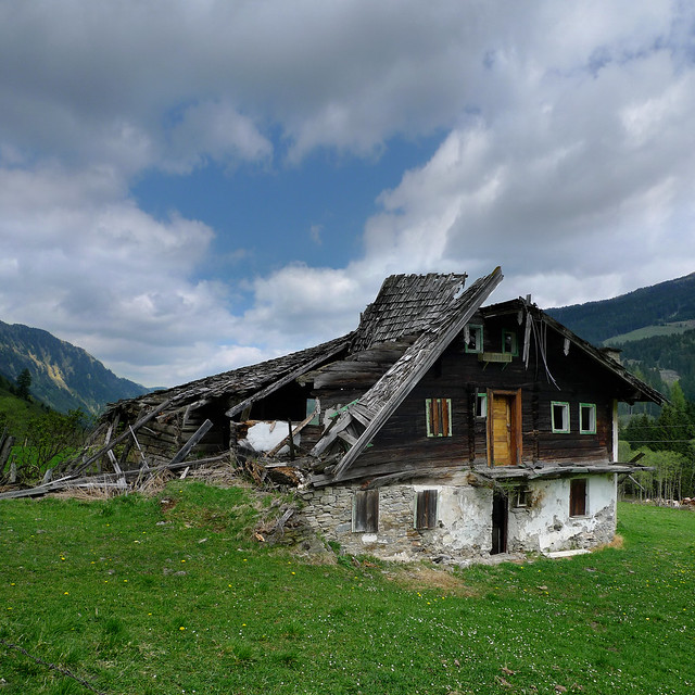 The abandoned Alte Bucheben farmhouse