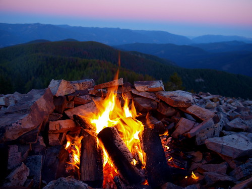 sunset sky mountains nature fire montana rocks flame burn rockymountains talus olympuse520 sexpeak
