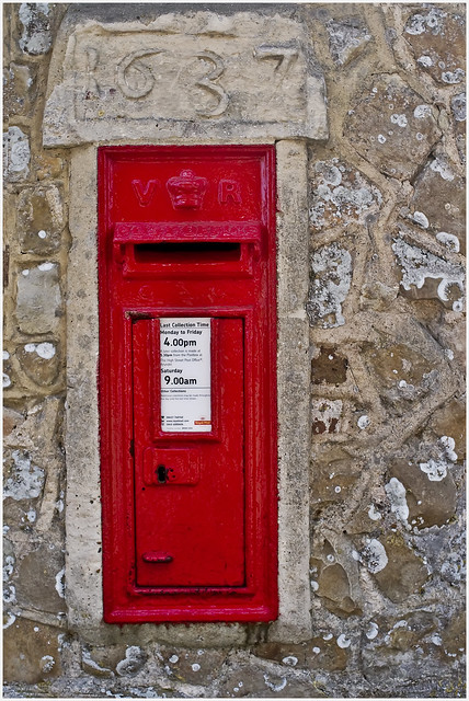 VR post box Amberley west sussex