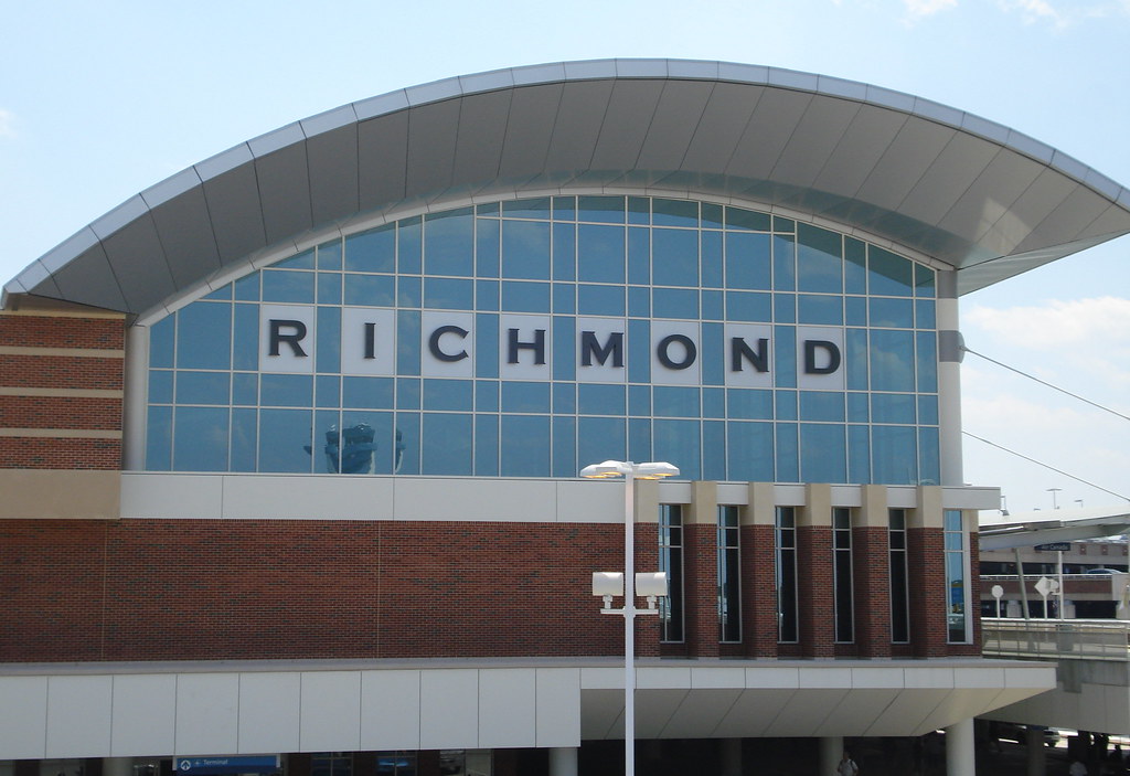 Richmond International Airport | A quick picture as I melted… | Flickr