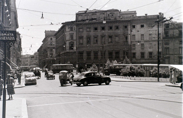 Corso Vittorio Emanuele, Rome, 2 August 1956