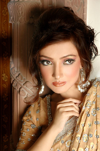 pakistani mehndi makeup | by be_u_ti_ful_pari