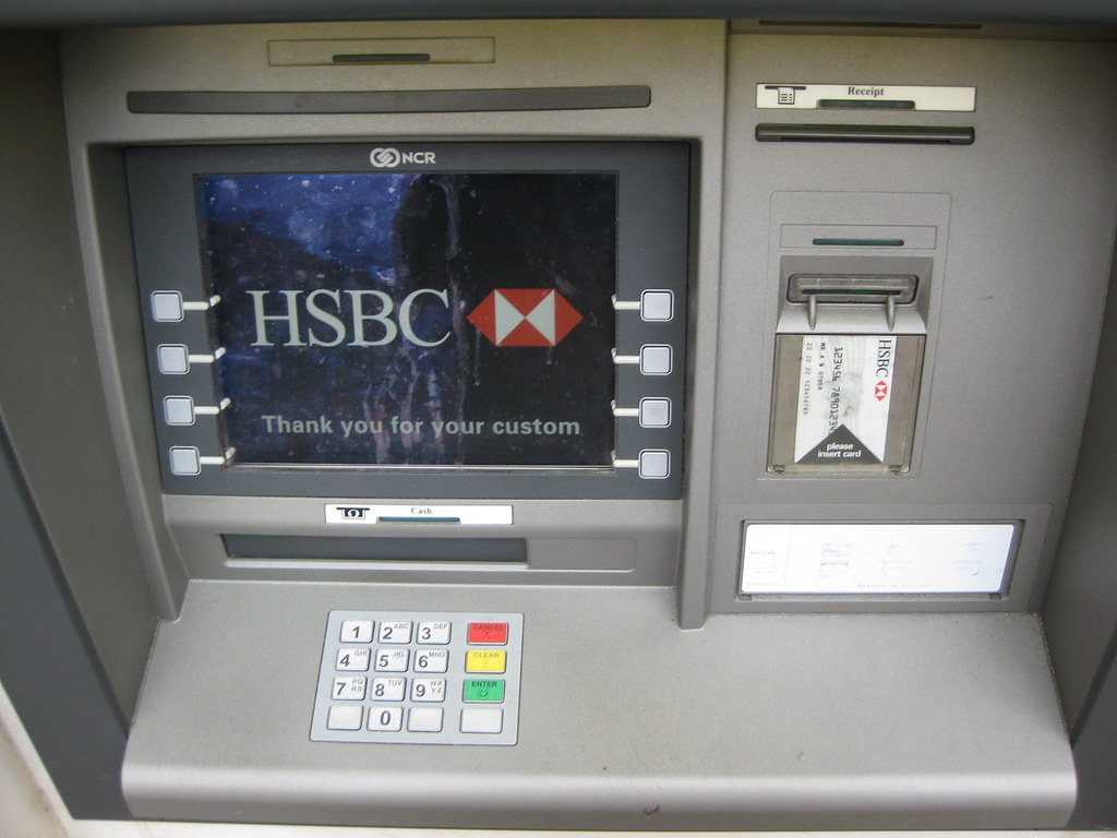 First atm. HSBC Банкомат. Банкоматы банков. Китайские банкоматы. Терминал банка.