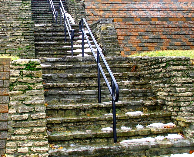 Steps from river, Walbridge Park, Toledo
