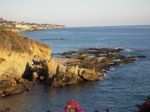 Laguna Rocks | The ocean water was freezing and rip tides we… | Flickr