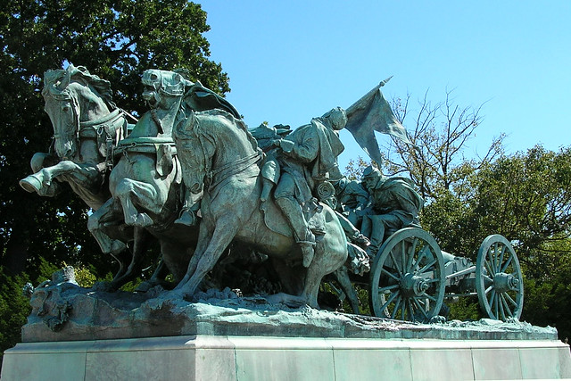 Ulysses S. Grant Memorial Artillery statue