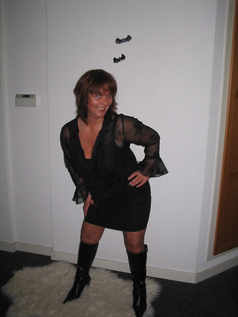 Hot Mature In Black Boots A Photo On Flickriver Free Download Nude Photo Gallery