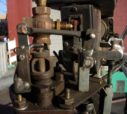 Valving detail of uniflow steam engine | by Boilermonster