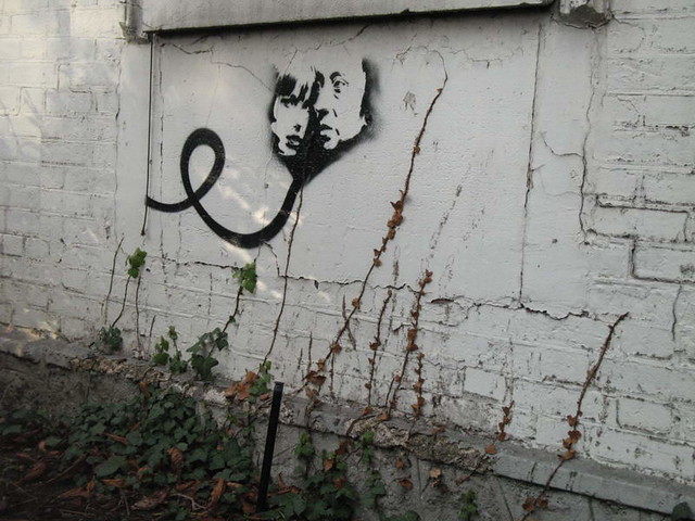 Jane Birkin & Serge Gainsbourg stencil - Paris street art