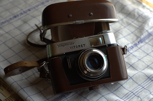 Vitoret case open | by realblades