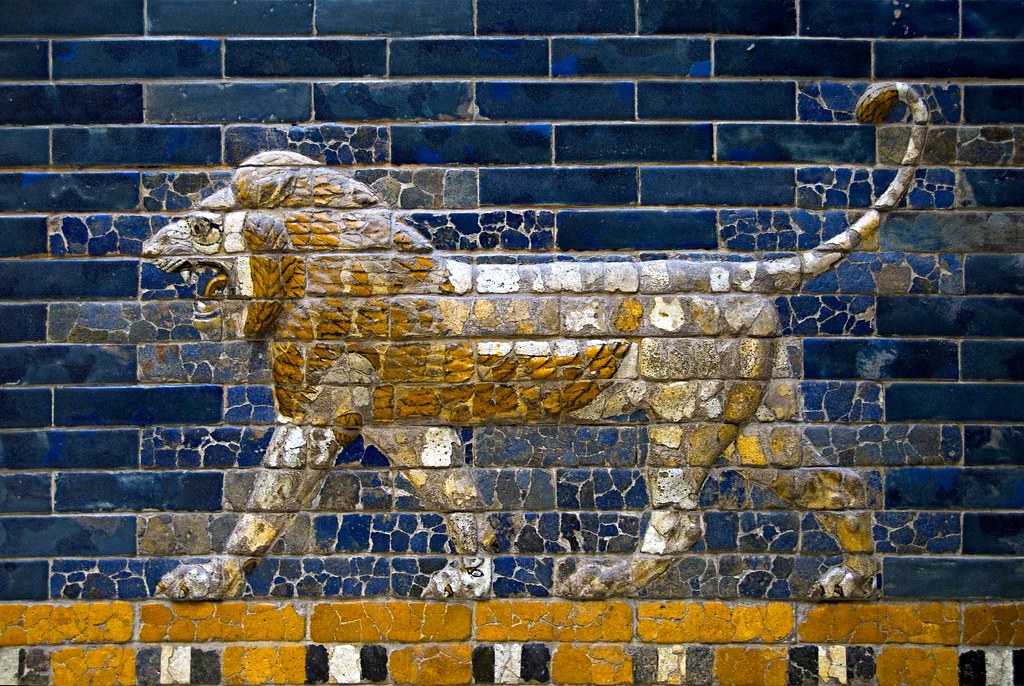 pergamon-museum-ishtar-gate-dsc17940-the-lion-is-the-sy-flickr