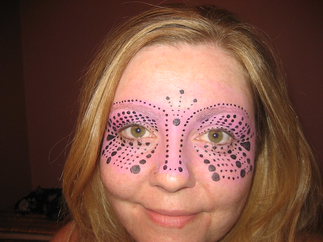 dot design eye mask painting