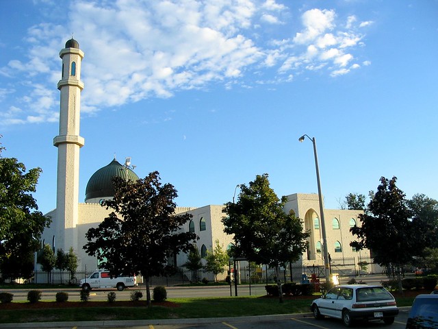 Nugget Masjid (mosque)