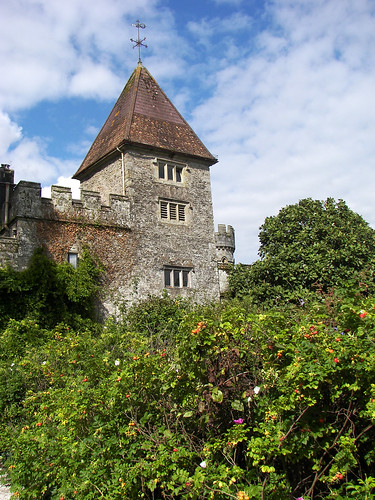ireland tower walls waterford lismore castlegardens