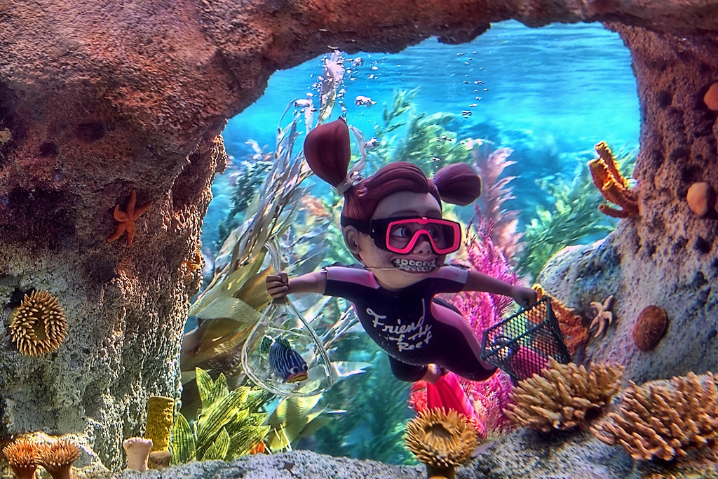 Disney - Finding Nemo Submarine Voyage - LOOK OUT...!  IT'S DARLA!! (Explored) by Express Monorail