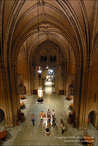 Docent gives a Tour of the Cathedral of Learning - University of Pittsburgh