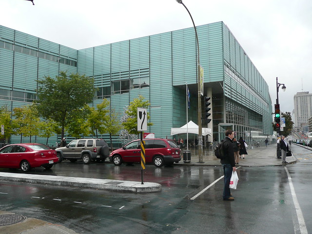 montréal - grande bibliothèque