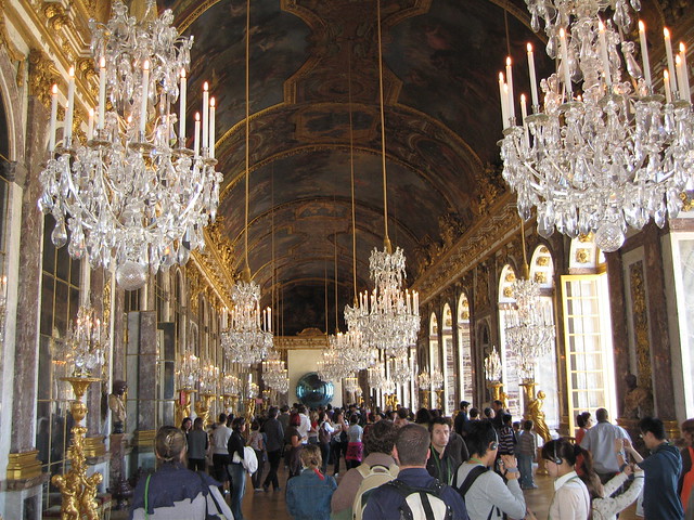 A Very Busy Versailles