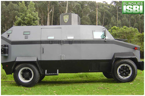APC Tanqueta mrap Blindado antibalas bullet proof armored ballistic blindage panzer orazzando, armiranje, titnik, blind, gepantserd, loricato, bepensrad , mbrojtur, amerad, blinduar, geranzerten, blinde, harnas, rustning, armure, pancel, acorazado, armatu