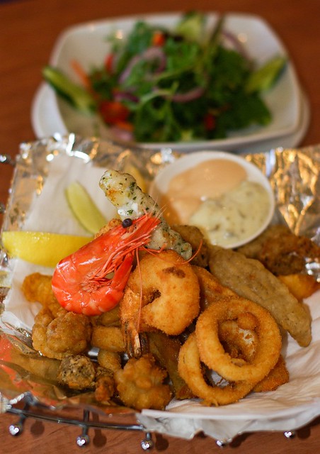 Seafood basket with salad - Emeralds Restaurant
