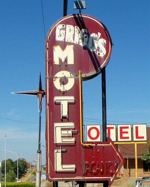 KY, Richmond-U.S. 25(Old) Grigg's Motel Signs