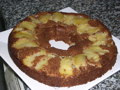 BIZCOCHO DE MANZANA | Bizcocho de manzana y canela rezeditas… | Flickr