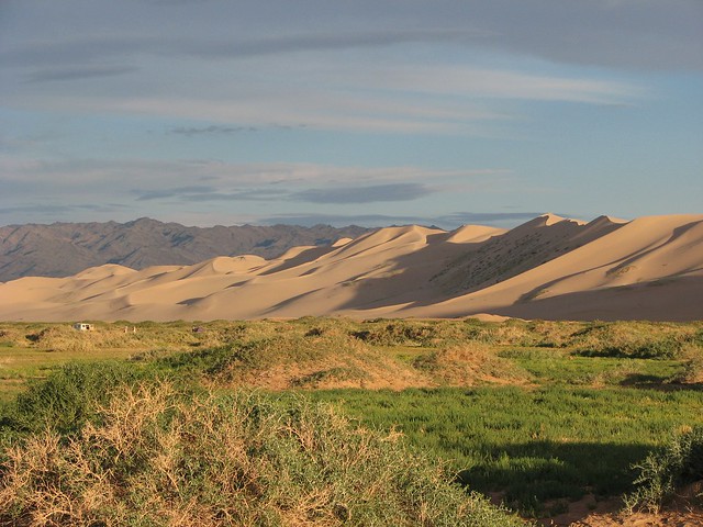 The big dunes of Konghor