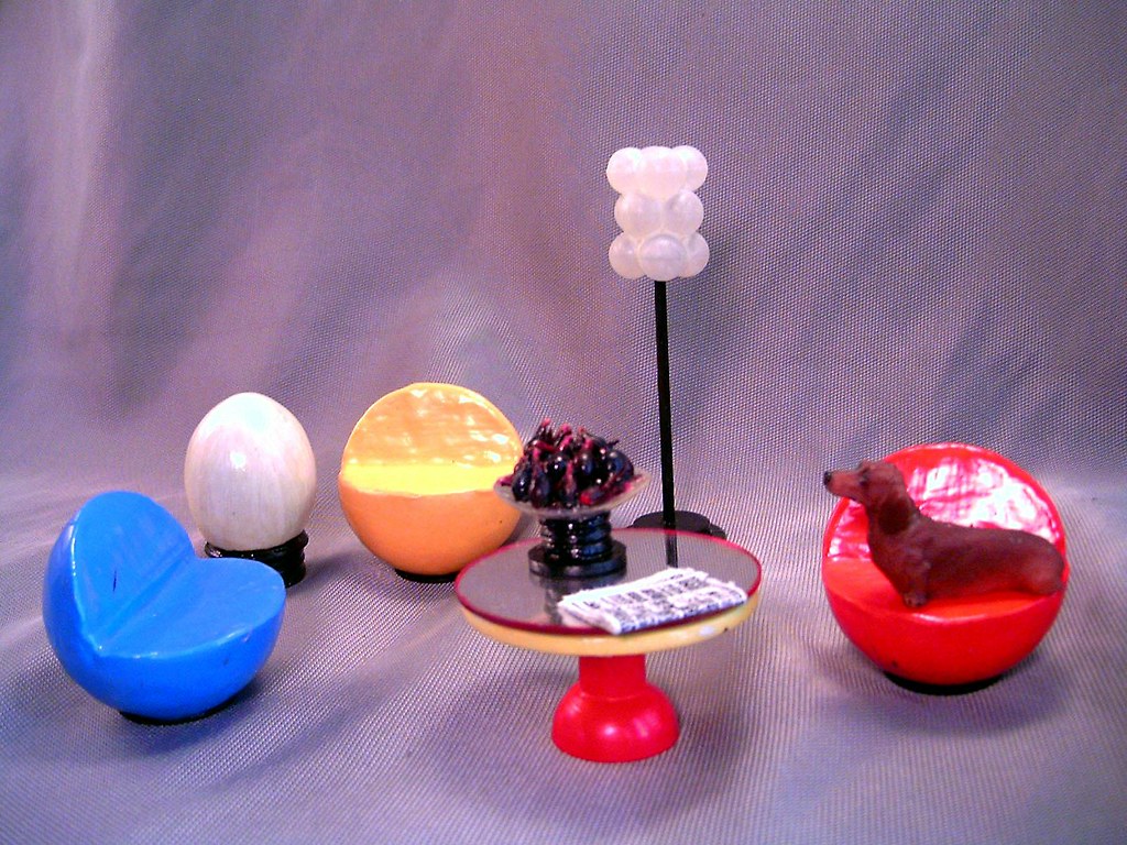 Shereical Objects Found Objects Spherical Decor | ClaireDeMontréal | Flickr