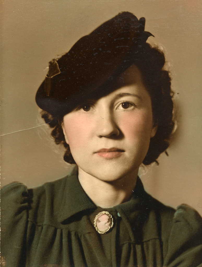 Tinted photograph of a woman in the 1940s