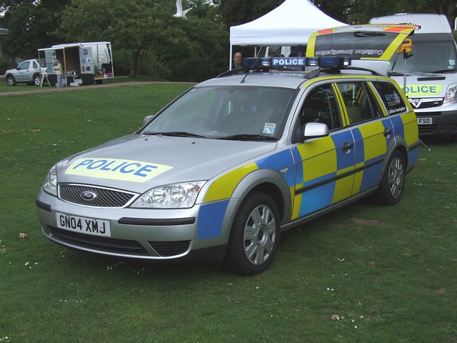 Kent Police Ford Mondeo Estate CIU GN04 XMJ