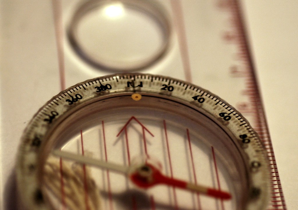 400 degree compass | This Compass uses the 400 degree gradua… | Flickr
