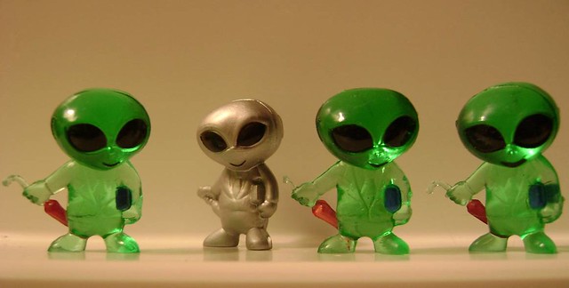 businessmen aliens or GQ model aliens?