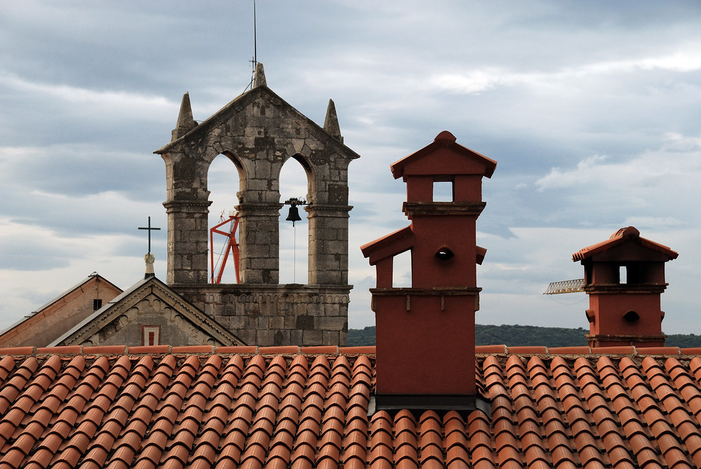 Red chimneys of Pula